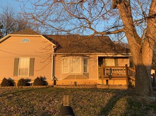511 Reservoir St, Herculaneum, MO 63048