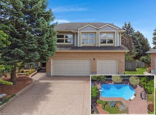 8 Charlton Pl, Cambridge, ON N3C 3Y5