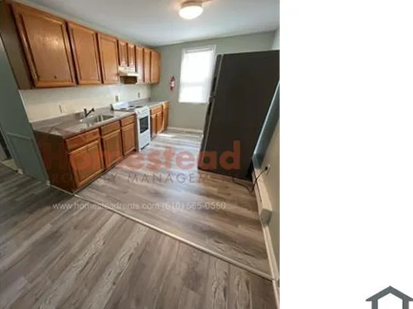 121 Long Ln Floor 3, Upper Darby, PA 19082