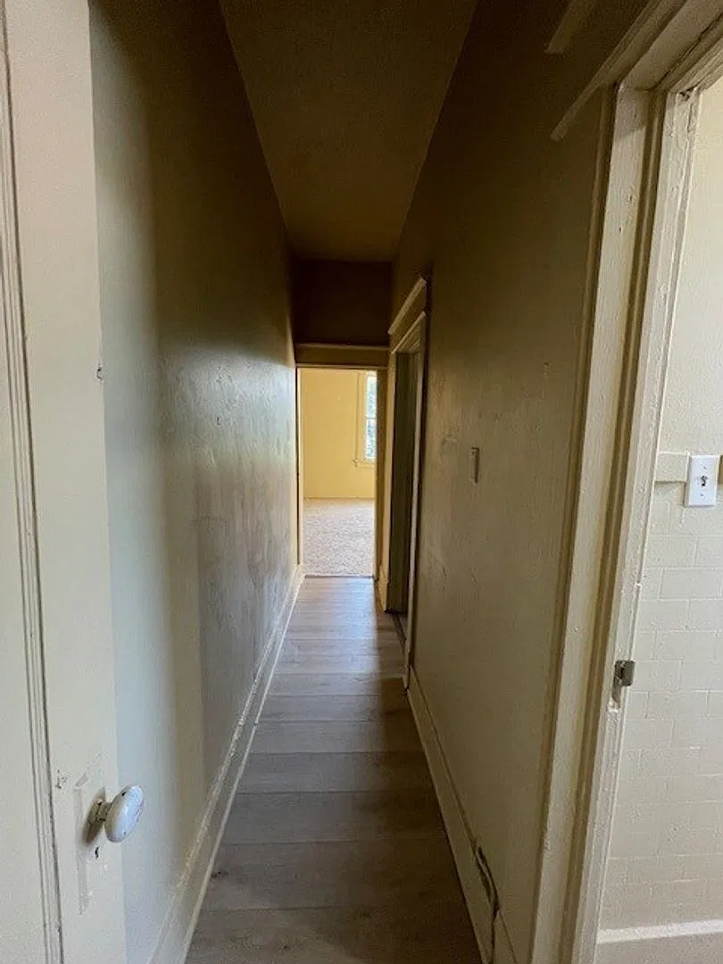 1301 Walnut — Photo 3