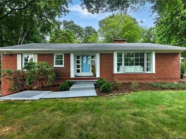 62 Browns Lane, Fairfield, CT 06824