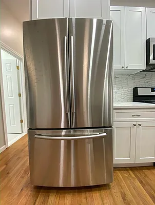 Rented by Peace of Mind Realty | media 18