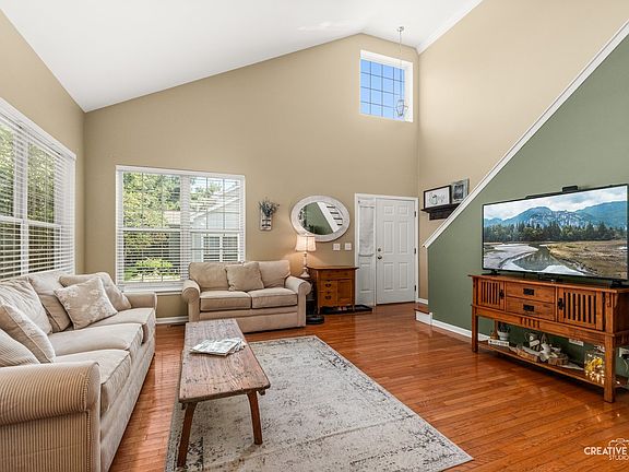 5th image of 361 Capitol Dr Unit D