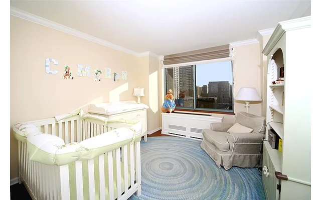 Sold by Douglas Elliman | media 17