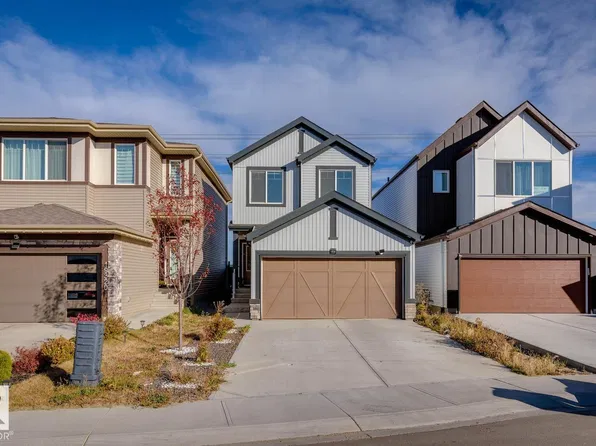 19316 29th Ave NW, Edmonton, AB T6M 1M2