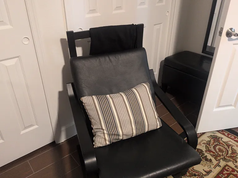 1426 Silverthorn Dr — Photo 24