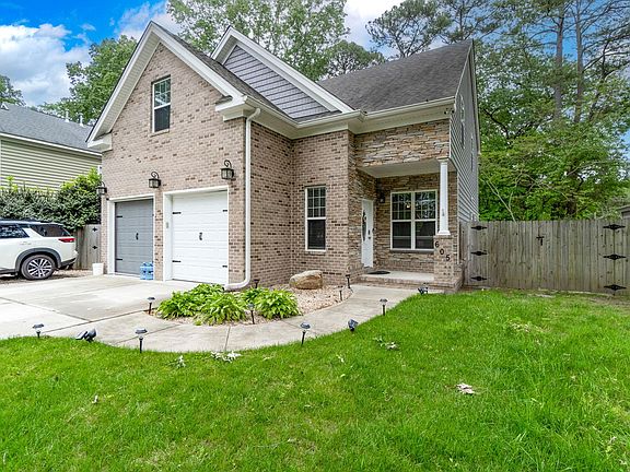 2nd image of 605 Crossland Dr