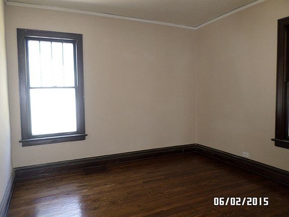 4th image of 118 S Harvard Ave