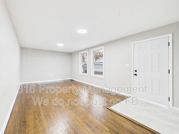 3rd image of 7560 Prospect Ave #D