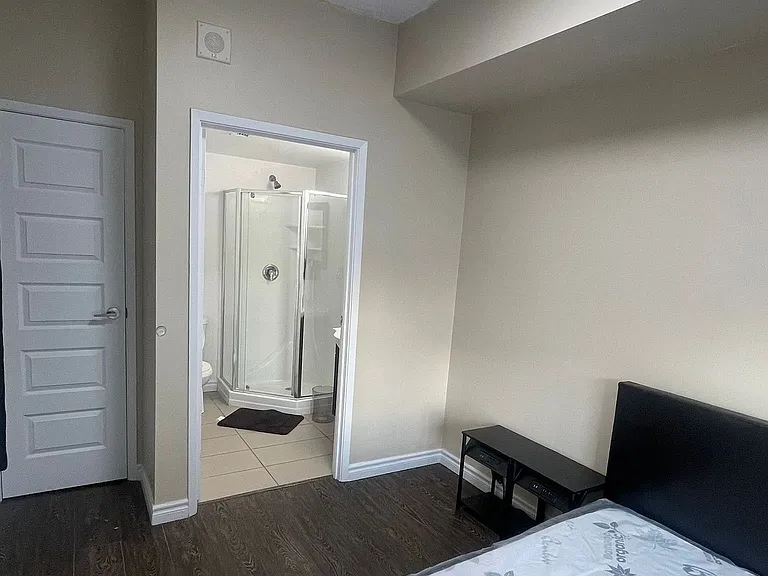 158 King St N #1206 — Photo 11