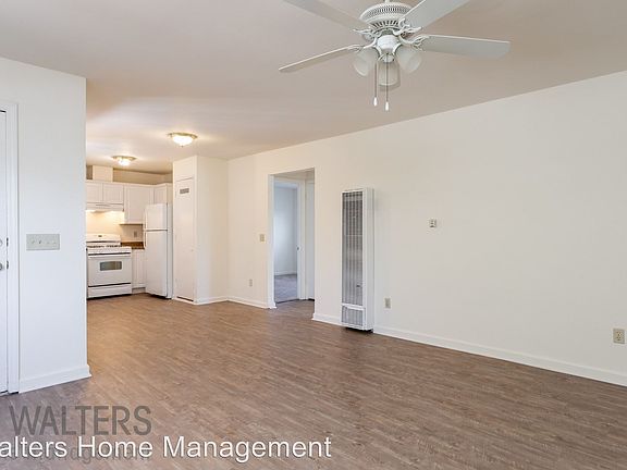 2nd image of 421 W 10th Ave APT B