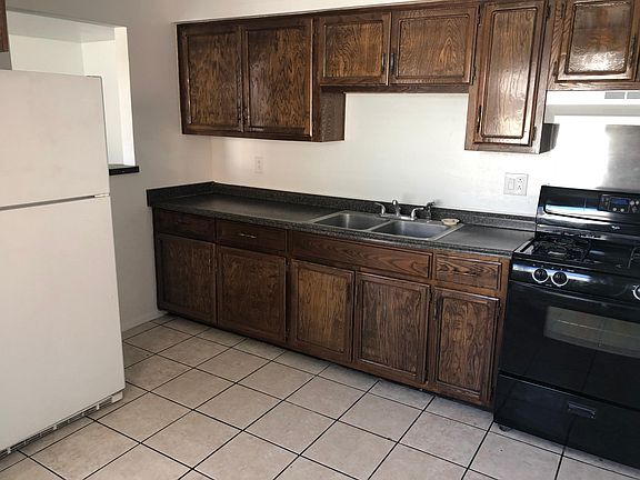 4th image of 3608 Bryn Mawr Dr NE APT D