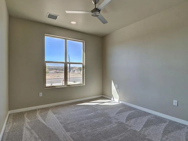 4607 Melrose Rd — Photo 13