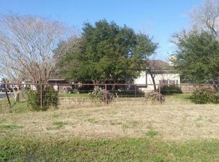 5818 High Way #90A, Seguin, TX 78155