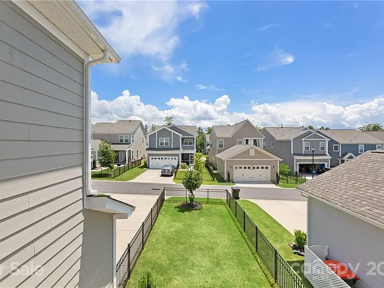 4020 Whittier Ln — Photo 22