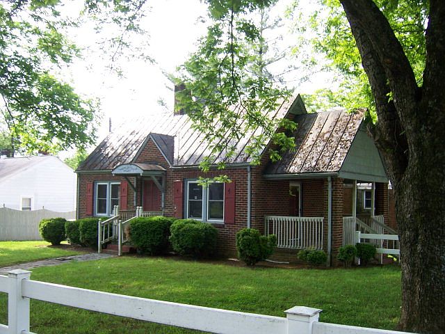 1st image of 807 Lawsonville Ave