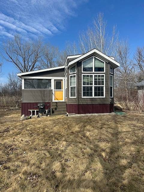 2nd image of 81361 Shermans Shoreline Rd