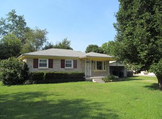 5100 Woodhill Ln, Louisville, KY 40219
