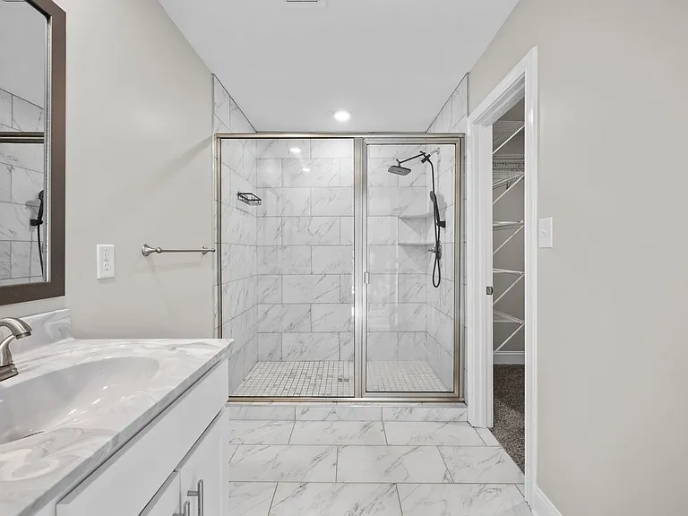 839 Lillian Grace Dr — Photo 18