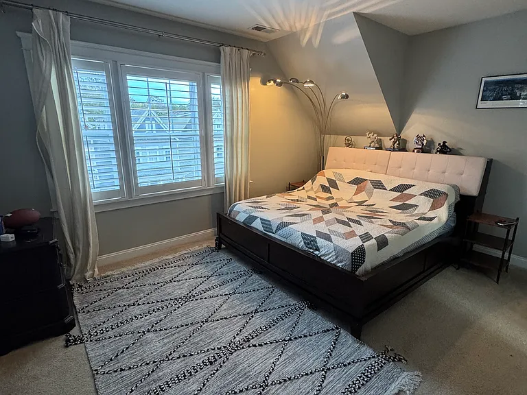 539 Dubois Ct — Photo 7