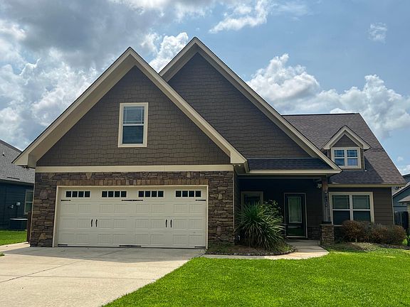 2nd image of 430 Stone Park Blvd