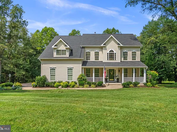 8017 Exodus Dr, Gaithersburg, MD 20882