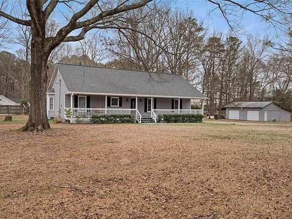 3rd image of 2284 Alcovy Station Rd