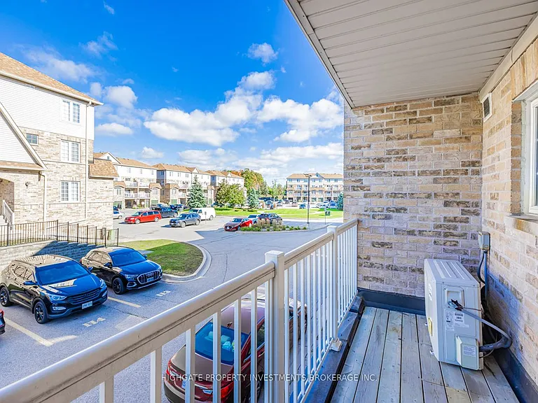 200 McLevin Ave #3 — Photo 25
