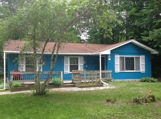 3315 Red Pine Dr, Indian River, MI 49749