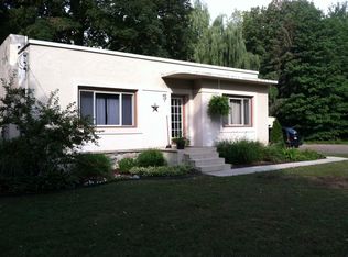 11121 96th Ave, Zeeland, MI 49464
