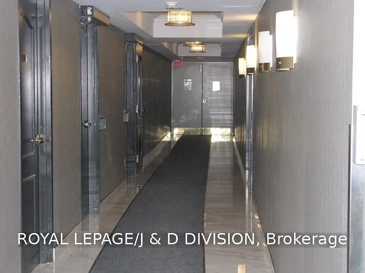 1801 Bayview Ave #102 — Photo 25