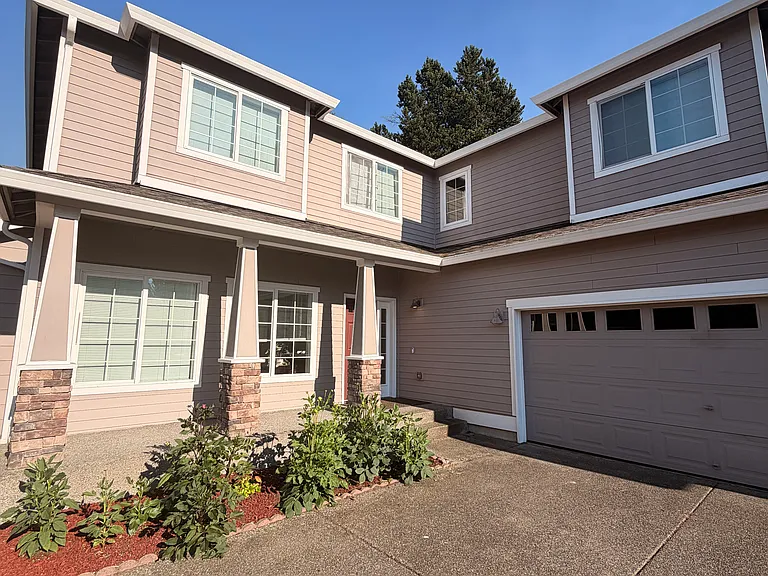 47th Ave W — Photo 3