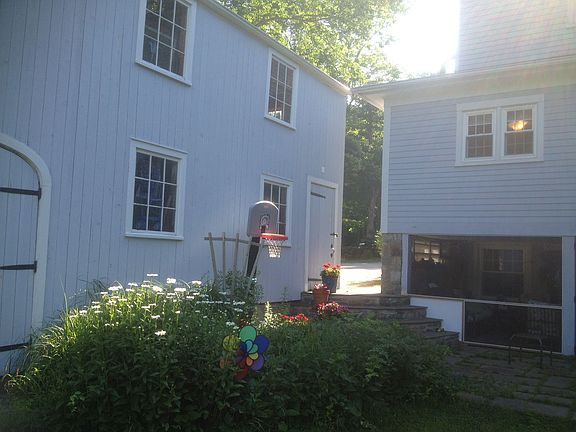 Side of Carriage house