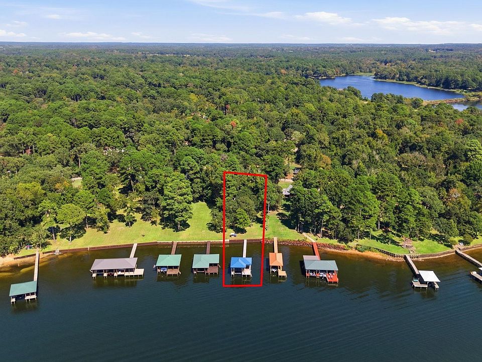 1st image of 688 Charlya Dr