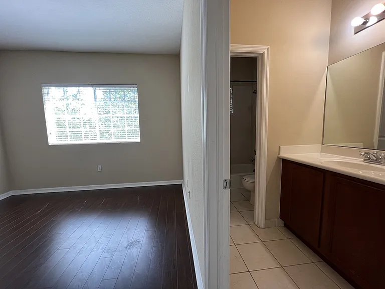 3530 NW 29th Ct — Photo 10