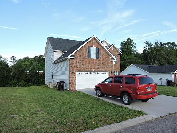 3rd image of 3739 Boyd Walters Ln