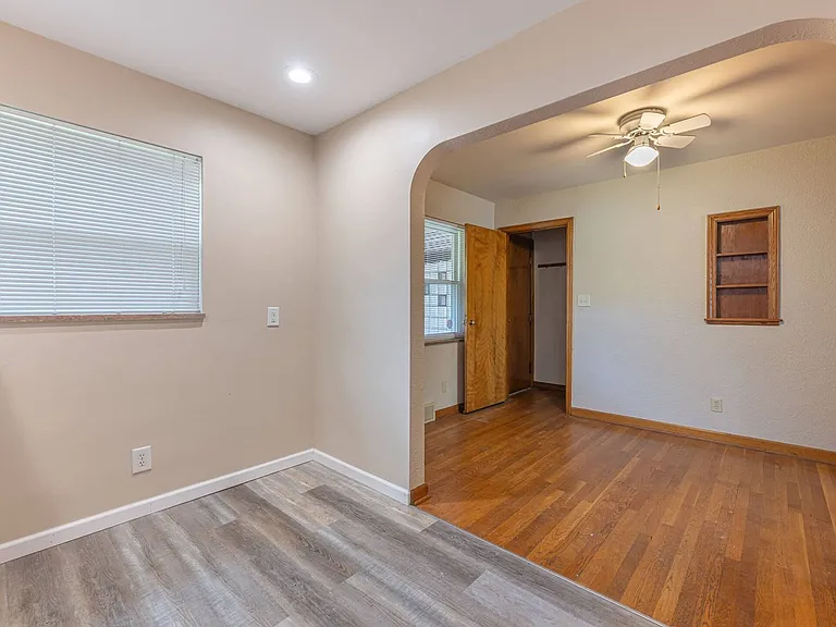 1822 W Schantz Ave #1822 — Photo 14
