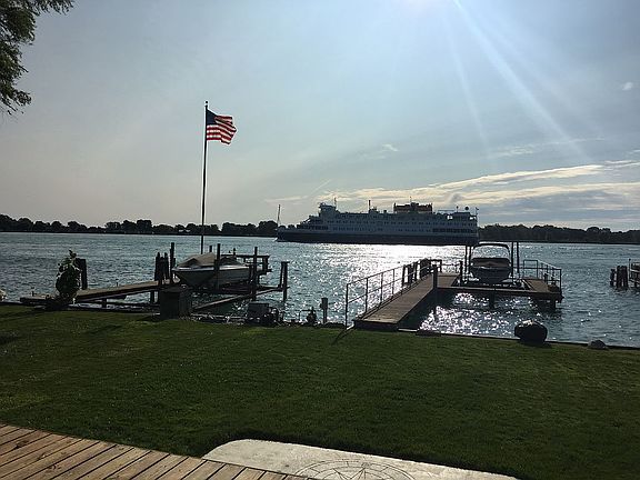 Breathtaking freighter views