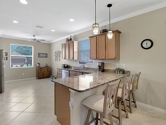 4th image of 21242 Bella Terra Blvd