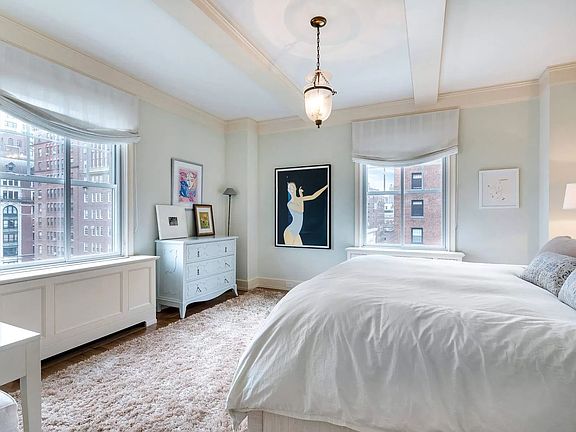 4th image of 30 5th Ave APT 10G