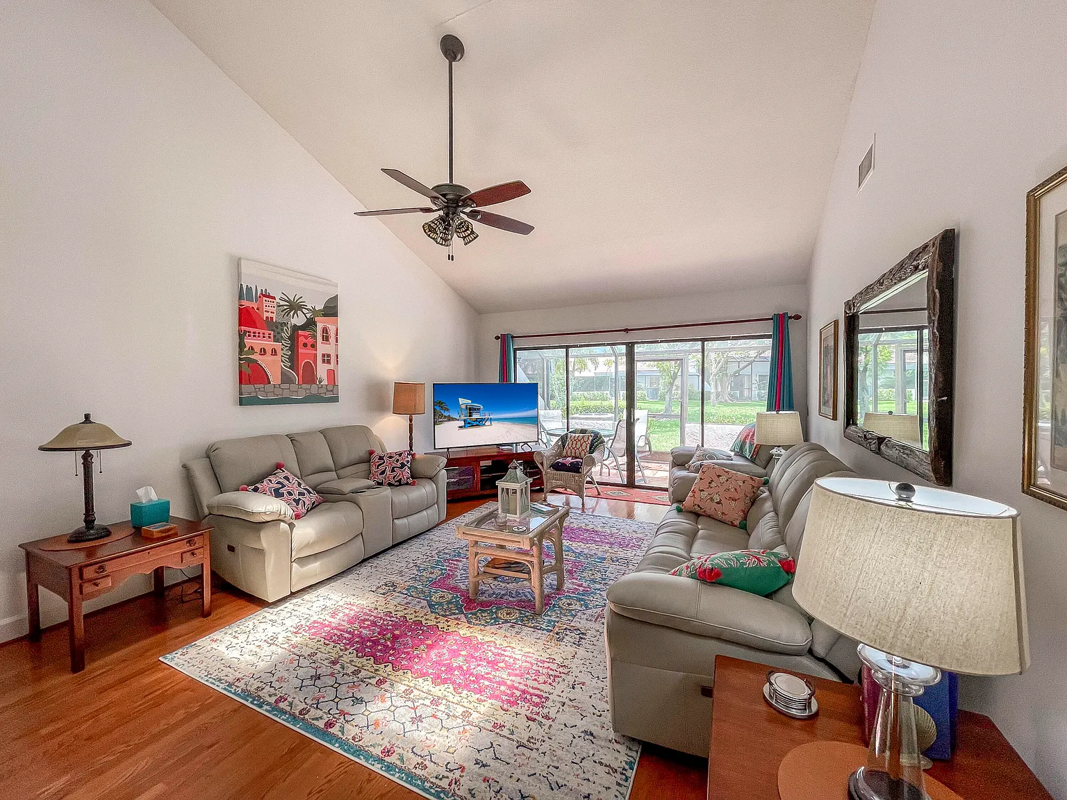 3 bed, 2.5 bath, 2251 sqft, $5,500 — Photo 2