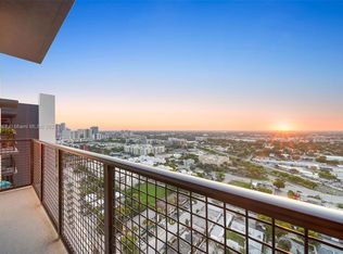 560 NE 8th St #1007, Fort Lauderdale, FL 33304