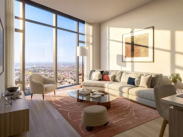 682 Atlantic Ave #40C, Boston, MA 02111