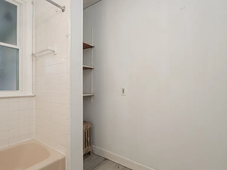 51 Harrison Ave #2 — Photo 35