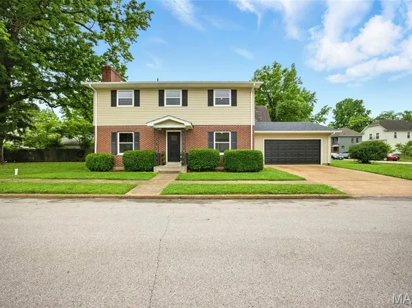 214 N Taylor Ave, Crystal City, MO 63019