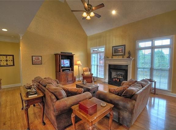 5th image of 280 Noah Dr