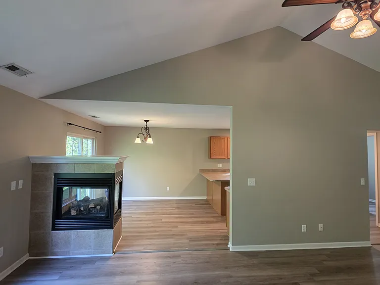 14262 Shadywood Dr #32 — Photo 12