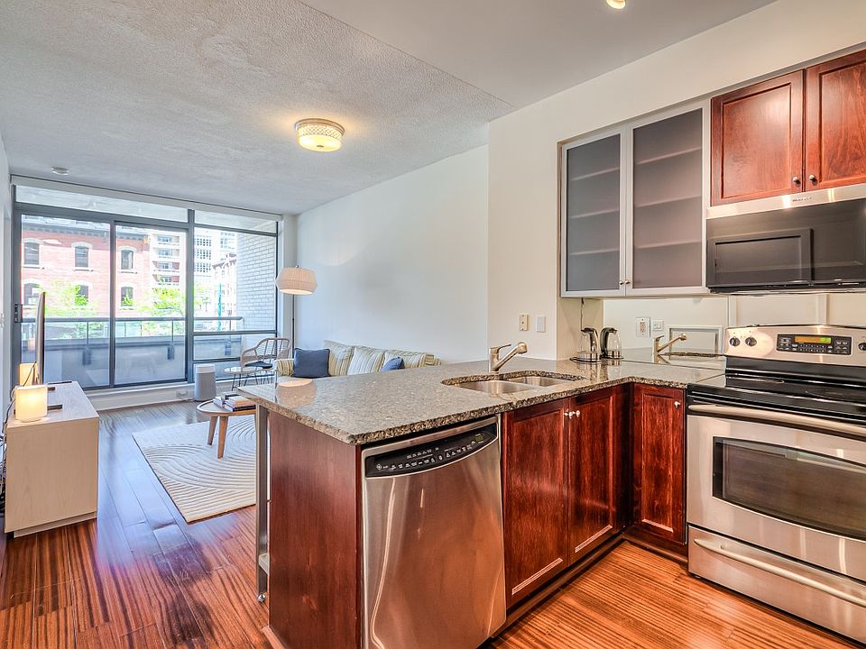 1st image of 438 King St W #202