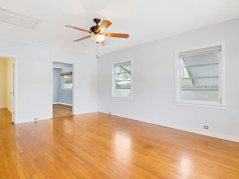 412 N K St — Photo 7