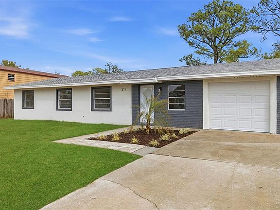 2nd image of 211 Benchor Rd NW